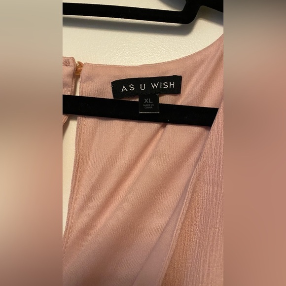 NWT AS U WISH Pink Blush Peephole Tie Romper Women’s Sz XL - Picture 4 of 6